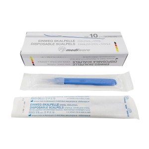 SKALPEL MEDIWARE nr 11 (10 szt.) zabezpieczony osłonką (z nasadką) chirurgiczny jednorazowy