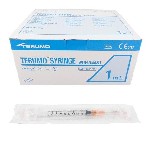 Strzykawki-tuberkulinowe-TERUMO-1ml-igla-0,5x1-4282